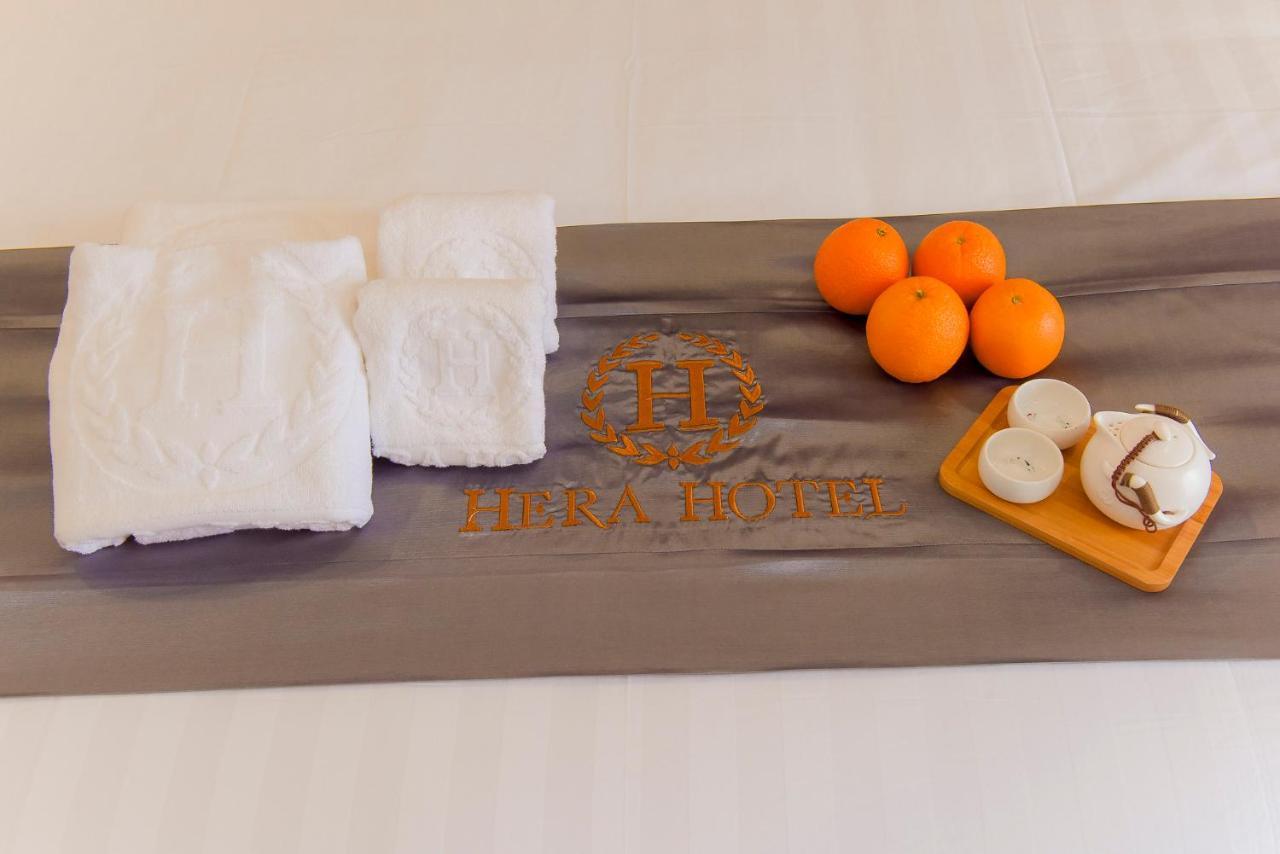 Hera Hotel Airport Хошимин Экстерьер фото
