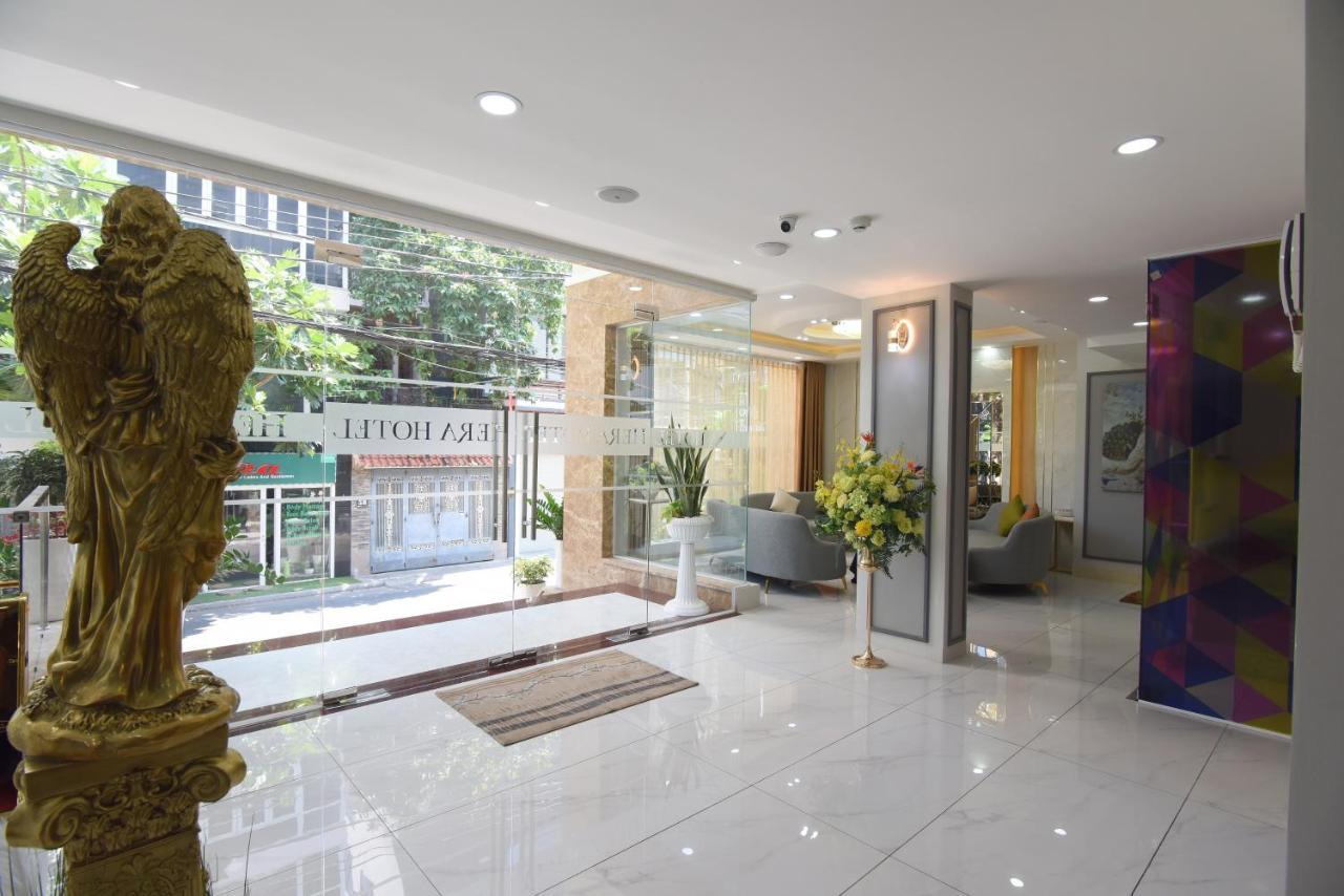 Hera Hotel Airport Хошимин Экстерьер фото