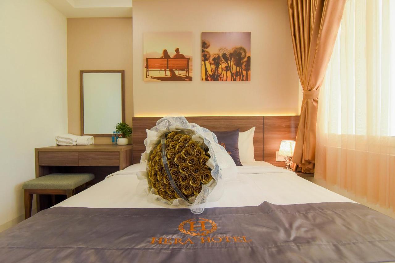 Hera Hotel Airport Хошимин Экстерьер фото
