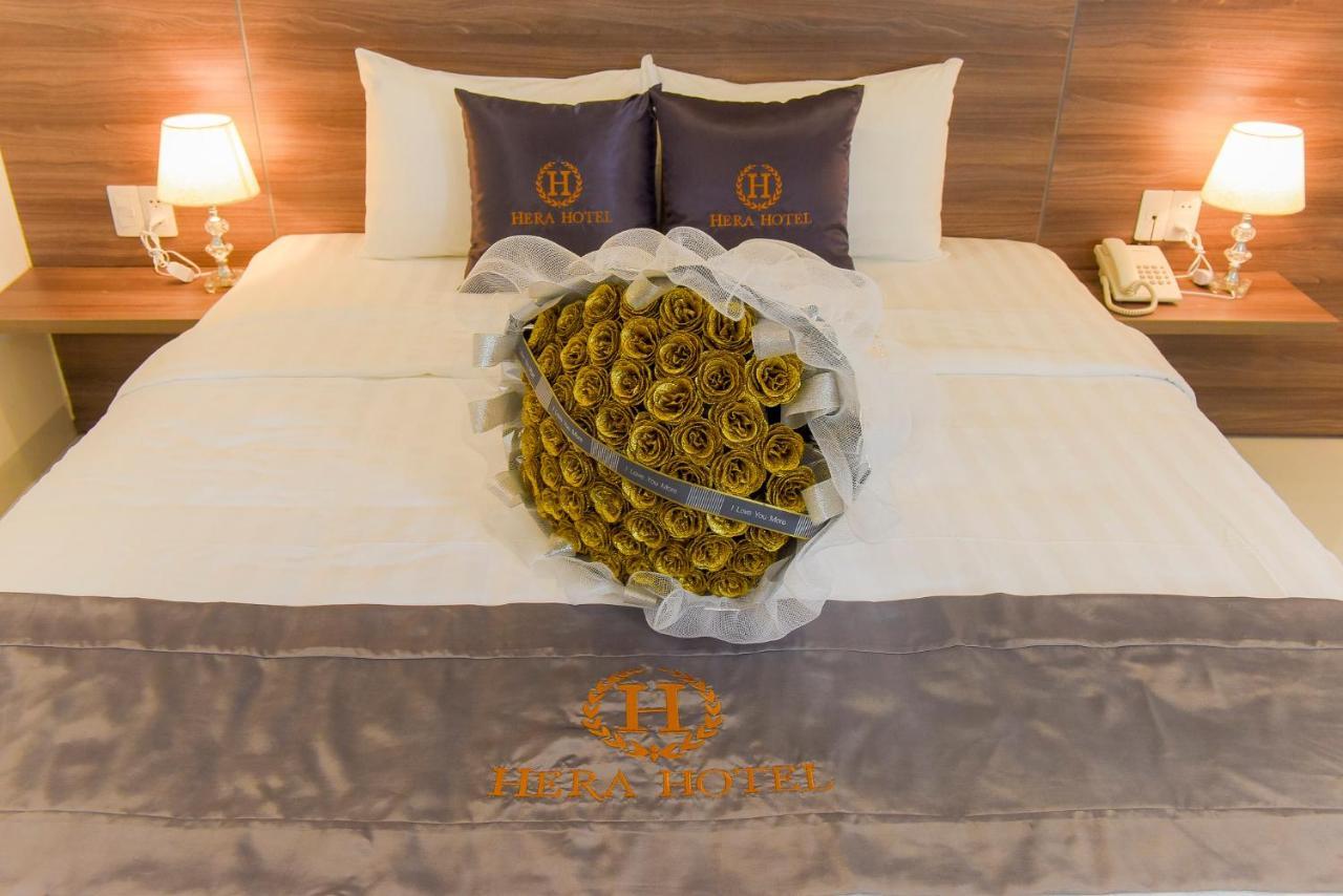 Hera Hotel Airport Хошимин Экстерьер фото
